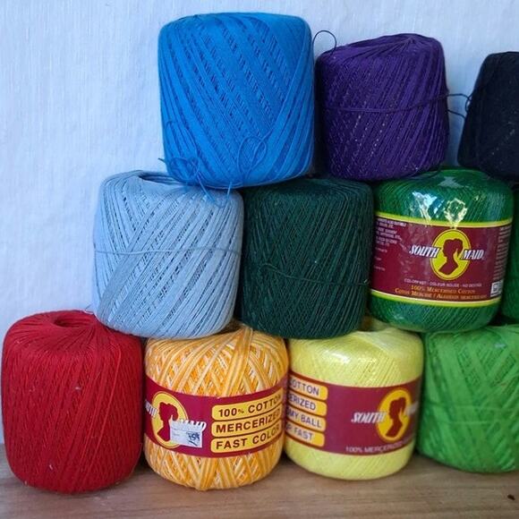 Assorted Colored Crochet Thread Lot - Picture 4 of 5